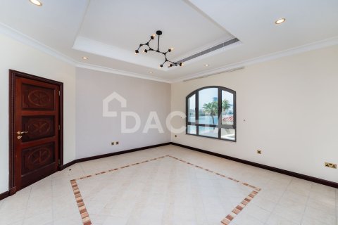 Vila di Palm Jumeirah, Dubai, UAE 5 bilik tidur, 465 meter persegi № 752085 - foto 15