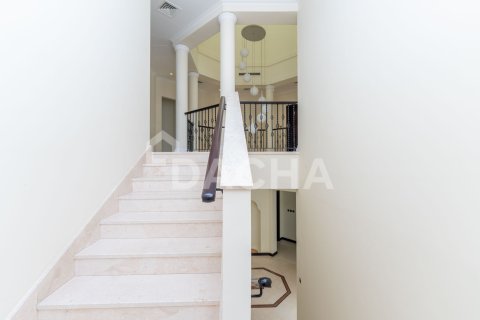 Vila di Palm Jumeirah, Dubai, UAE 5 bilik tidur, 465 meter persegi № 752085 - foto 10
