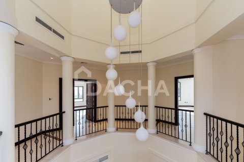 Vila di Palm Jumeirah, Dubai, UAE 5 bilik tidur, 465 meter persegi № 752085 - foto 11