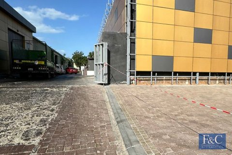 Armazém em Al Quoz, Dubai, EAU 362 m2 № 704715
