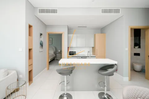 Apartamento en alquiler en Business Bay, Dubai, EAU 1 dormitorio, 103 m2 № 741540 - foto 3