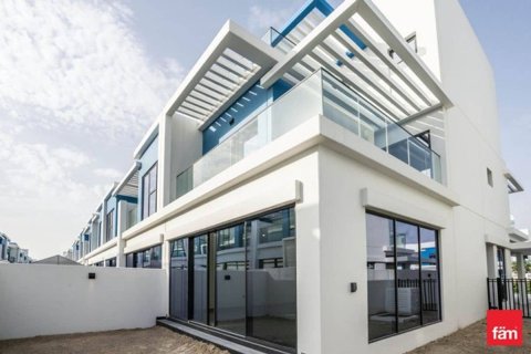 Villa i Dubai, UAE 5 sovrum, 219.6 kvm Nr. 718086