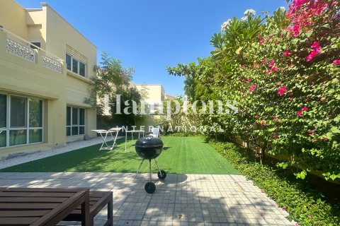 Вилла Meadows, Дубай, БАӘ-да 5 жатын бөлмелер, 540.04513900 м² № 714203 - фото 6