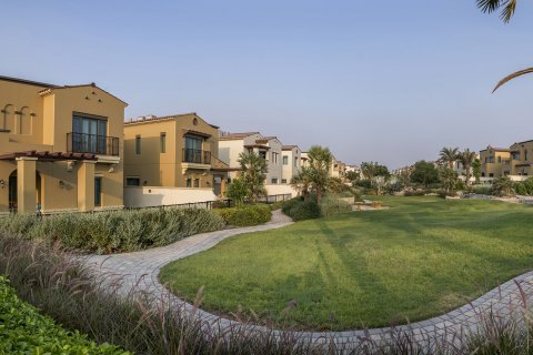 Mushrif Village by Select Group in Business Bay, Dubai, UAE № 249093