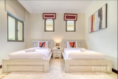 Vila di Palm Jumeirah, Dubai, UEA 5 kamar tidur, 496 m2 nomor 738278 - foto 13