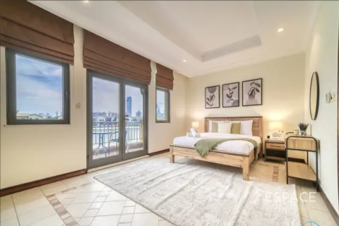 Vila di Palm Jumeirah, Dubai, UEA 5 kamar tidur, 496 m2 nomor 738278 - foto 9