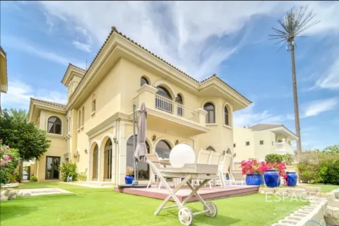 Vila di Palm Jumeirah, Dubai, UEA 5 kamar tidur, 496 m2 nomor 738278 - foto 19