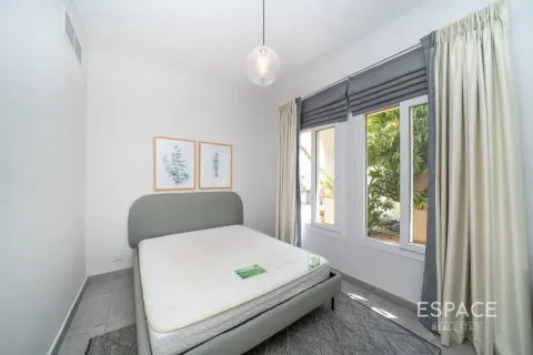 The Springs, Dubai, UAE의 임대용 빌라 침실 3개, 270제곱미터 번호 738275 - 사진 6