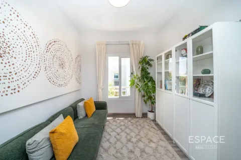 The Springs, Dubai, UAE의 임대용 빌라 침실 3개, 270제곱미터 번호 738275 - 사진 11