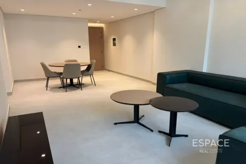 Apartment i Jumeirah Village Circle, Dubai, UAE 2 soveværelser, 112 kvm № 738274