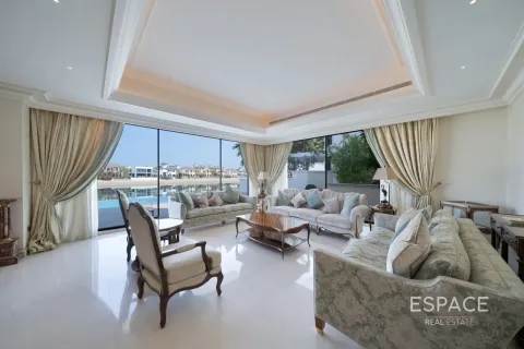 Vilë në Palm Jumeirah, Dubai, Emiratet e Bashkuara Arabe 3 dhoma gjumi, 465 m2. № 738279 - Foto 16