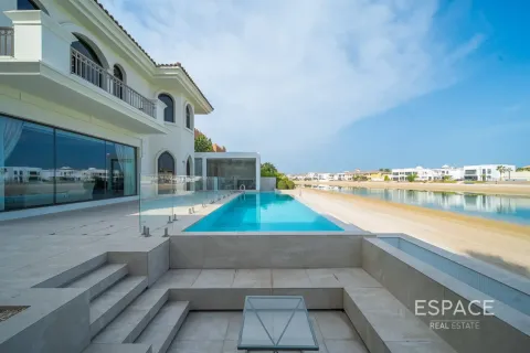 Vilë në Palm Jumeirah, Dubai, Emiratet e Bashkuara Arabe 3 dhoma gjumi, 465 m2. № 738279 - Foto 18