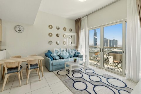 Lägenhet till försäljning i Dubai Marina, Dubai, UAE 1 sovrum, 70.7 kvm Nr. 762467 - fotografi 2