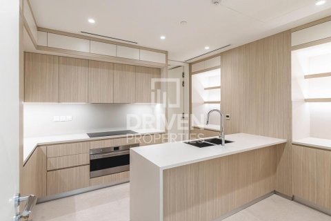 Leilighet til salgs i Jumeirah, Dubai, Emiratene 4 soverom, 341.42 kvm Nr. 762464 - Foto 6
