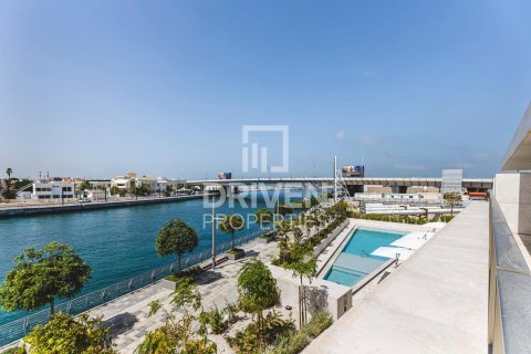Leilighet til salgs i Jumeirah, Dubai, Emiratene 4 soverom, 341.42 kvm Nr. 762464 - Foto 23