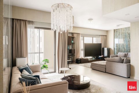 Appartamento in vendita a Dubai, EAU 3 camere da letto, 182.1 mq. № 718993 - foto 2