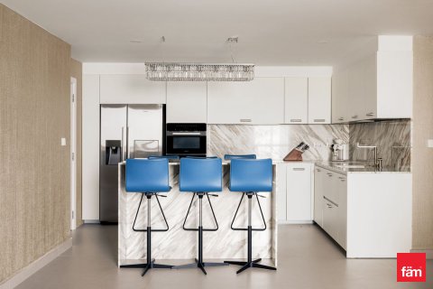 Appartamento in vendita a Dubai, EAU 3 camere da letto, 182.1 mq. № 718993 - foto 5