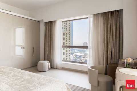 Appartamento in vendita a Dubai, EAU 3 camere da letto, 182.1 mq. № 718993 - foto 10