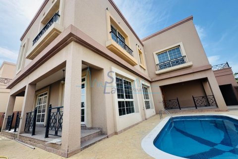 Villa Umm Suqeim, Dubaijā, AAE 4 istabas, 372 m2 Nr. 659626