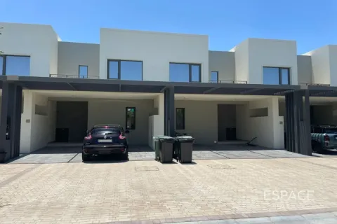 Villa em Dubai South (Dubai World Central), Dubai, EAU 3 quartos, 190 m2 № 737975