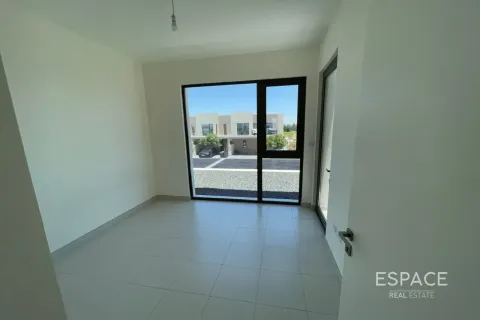 Villa te koop in Dubai South (Dubai World Central), Dubai, VAE 3 slaapkamers, 190 vr.m., nr 737975 - foto 5