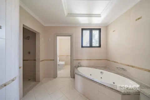 Vila v Palm Jumeirah, Dubai, SAE 5 spální, 511 m2 č. 737976 - Fotografia 7