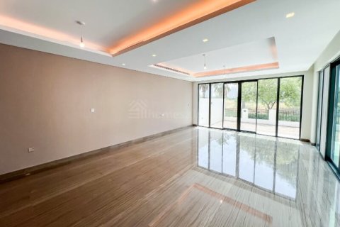 Kuća u nizu u DAMAC Hills (Akoya by DAMAC), Dubai, UAE 6 spavaćih soba, 256 m2 Br. 726039 - fotografija 7