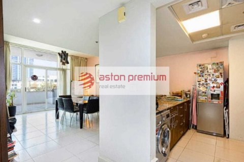 Apartamento en venta en Jumeirah Village Circle, Dubai, EAU 1 dormitorio, 101 m2 № 758917 - foto 3