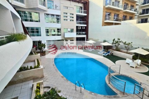 Apartamento en venta en Jumeirah Village Circle, Dubai, EAU 1 dormitorio, 101 m2 № 758917 - foto 11