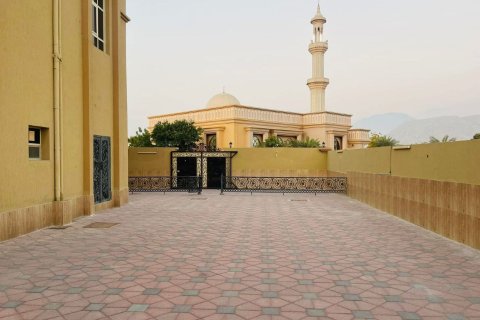 Willa na sprzedaż w Ras Al Khaimah, ZEA 5 sypialnie, 929 mkw., nr 734786 - zdjęcie 11