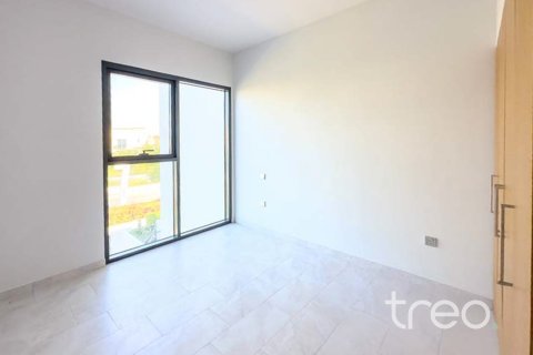 تاون هاوس للبيع في Dubai Land، دبي، الإمارات العربية المتحدة 3 غرفة نوم ، 181.25 متر مربع ، رقم 741097 - صورة 7