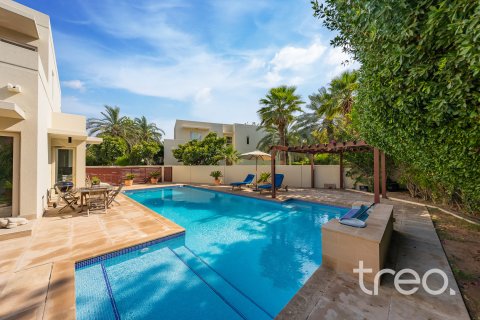 ویلا برای فروش در  Arabian Ranches، Dubai، امارات متحده عربی  5 خوابه ، 456.06 متر مربع ، شماره 739185 - تصویر 30