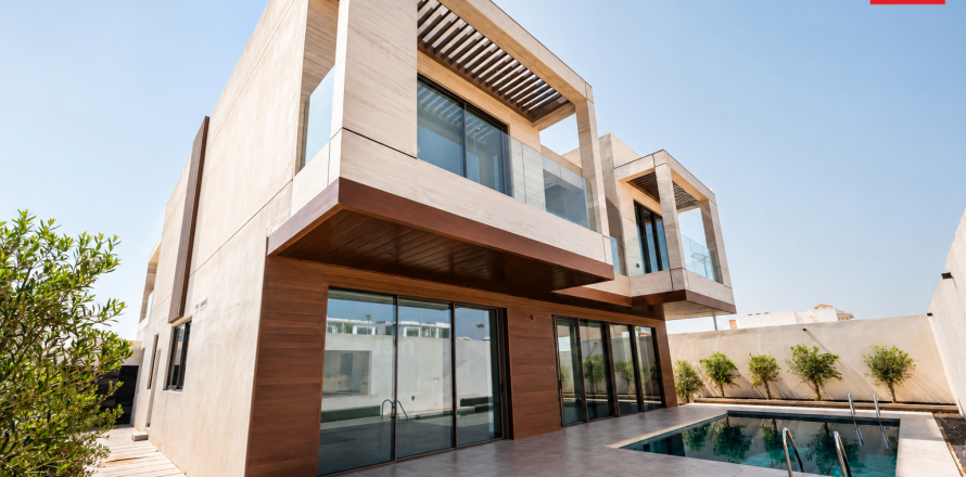 Al Furjan, Dubai, UAE의 빌라 침실 5개, 600.1제곱미터 번호 715346
