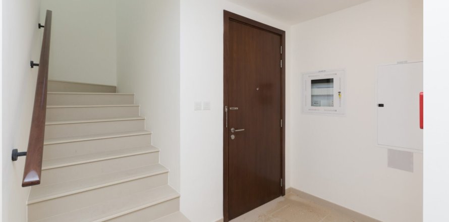 Casa urbana em Town Square, Dubai, EAU 4 quartos, 272 m2 № 726410