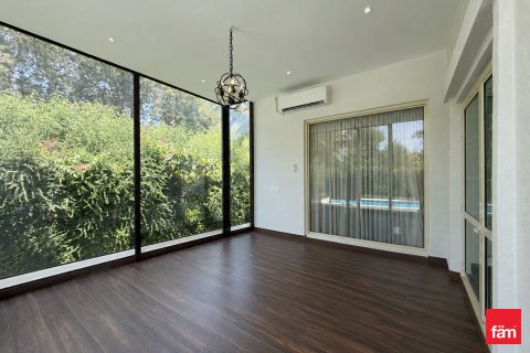 Üürile anda villa asukohaga Jumeirah Islands, Dubai, AÜE: 4 magamistoaga, 955.3 m² Nr 705688 - pilt 9