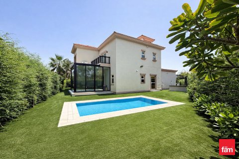 Üürile anda villa asukohaga Jumeirah Islands, Dubai, AÜE: 4 magamistoaga, 955.3 m² Nr 705688 - pilt 6