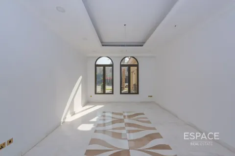 Vilă de vânzare în Palm Jumeirah, Dubai, EAU 5 dormitoare, 650 mp.  №649636 - poză 3