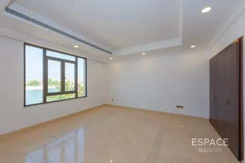 Vilă de vânzare în Palm Jumeirah, Dubai, EAU 5 dormitoare, 650 mp.  №649636 - poză 15