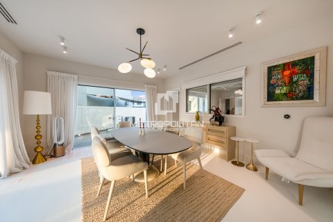 Villa à louer à Jumeirah Golf Estates, Dubai, EAU 5 chambres, 881 m2 № 664476 - photo 6