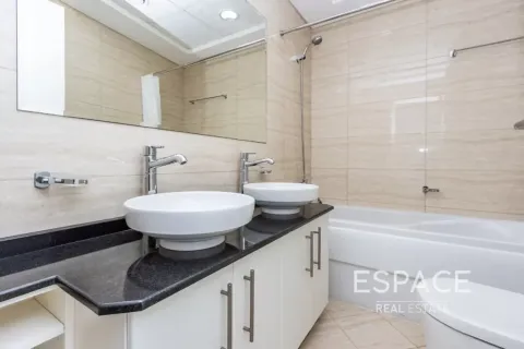 Apartment in Dubai Marina, UAE 2 bedrooms, 151 sq.m. № 661294 - photo 13