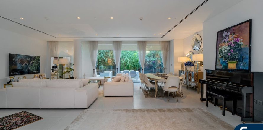 Lägenhet i Al Barari, Dubai, UAE 1 sovrum, 242 kvm Nr. 685288