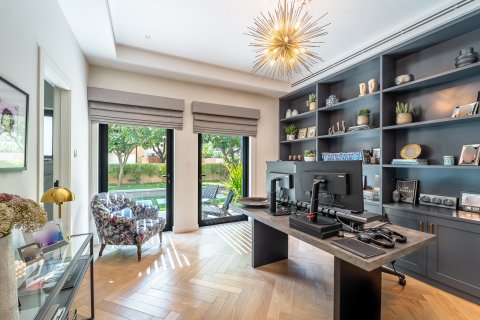 Villa Dubaijā, AAE 6 istabas, 790 m2 Nr. 696265 - attēls 18