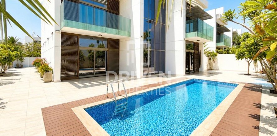 Villa Mohammed Bin Rashid City, Dubaijā, AAE 5 istabas, 780.39 m2 Nr. 761731