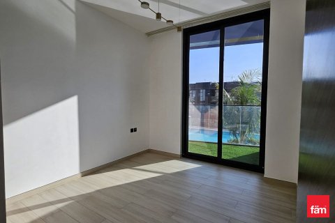 Квартира в Дубай, ОАЕ 3 спальні, 113м2 № 711359