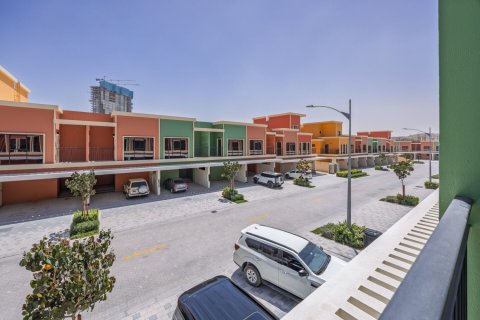 Városi lakóépület itt: Damac Lagoons, Dubai, EAE, 3 hálószoba, 144 m², azonosító: 712210 - fénykép 12
