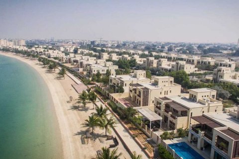 Mina Al Arab、Ras Al Khaimah、UAEにある開発プロジェクト GRANADA VILLAS No363980