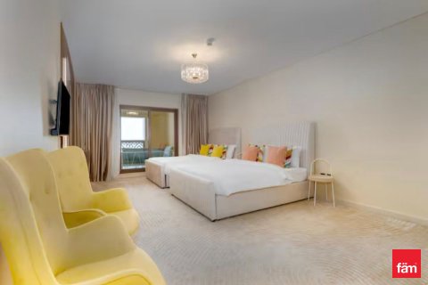 דירה להשכרה ב Palm Jumeirah, Dubai, איחוד האמירויות 2 חדרי שינה, 210.6 מ"ר, מספר 696752 - תמונה 11