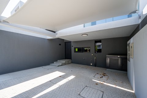 Kamienica na sprzedaż w Tilal City, Sharjah, ZEA 4 sypialnie, 246.38 mkw., nr 749452 - zdjęcie 16