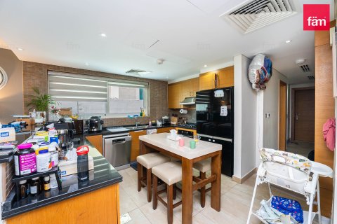 Müüa villa asukohaga Dubai, AÜE: 4 magamistoaga, 515.8 m² Nr 713233 - pilt 29