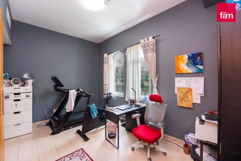 Müüa villa asukohaga Dubai, AÜE: 4 magamistoaga, 515.8 m² Nr 713233 - pilt 7